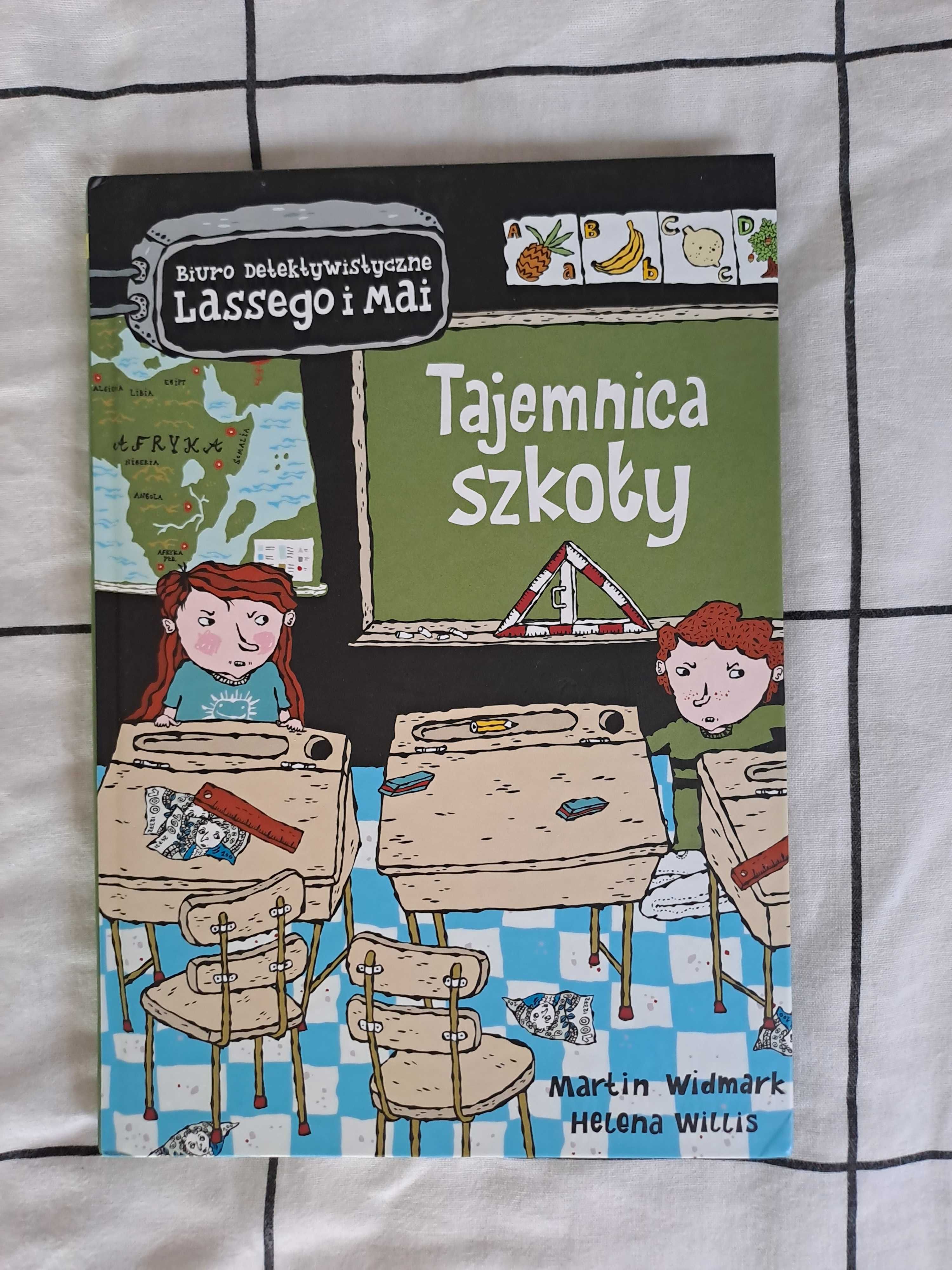 Książka "Tajemnica szkoły"