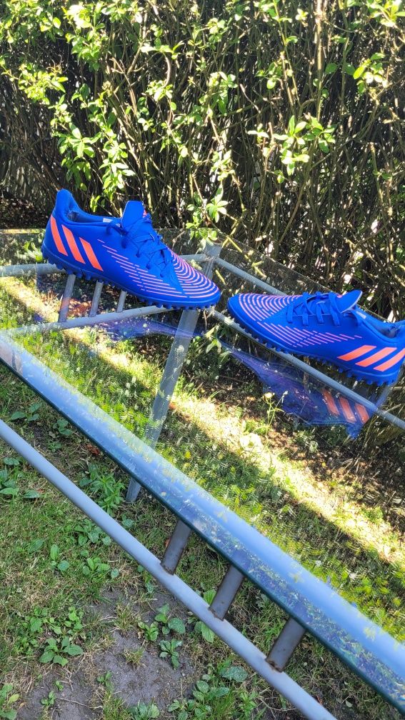 turfy adidas predator rozmiar 40