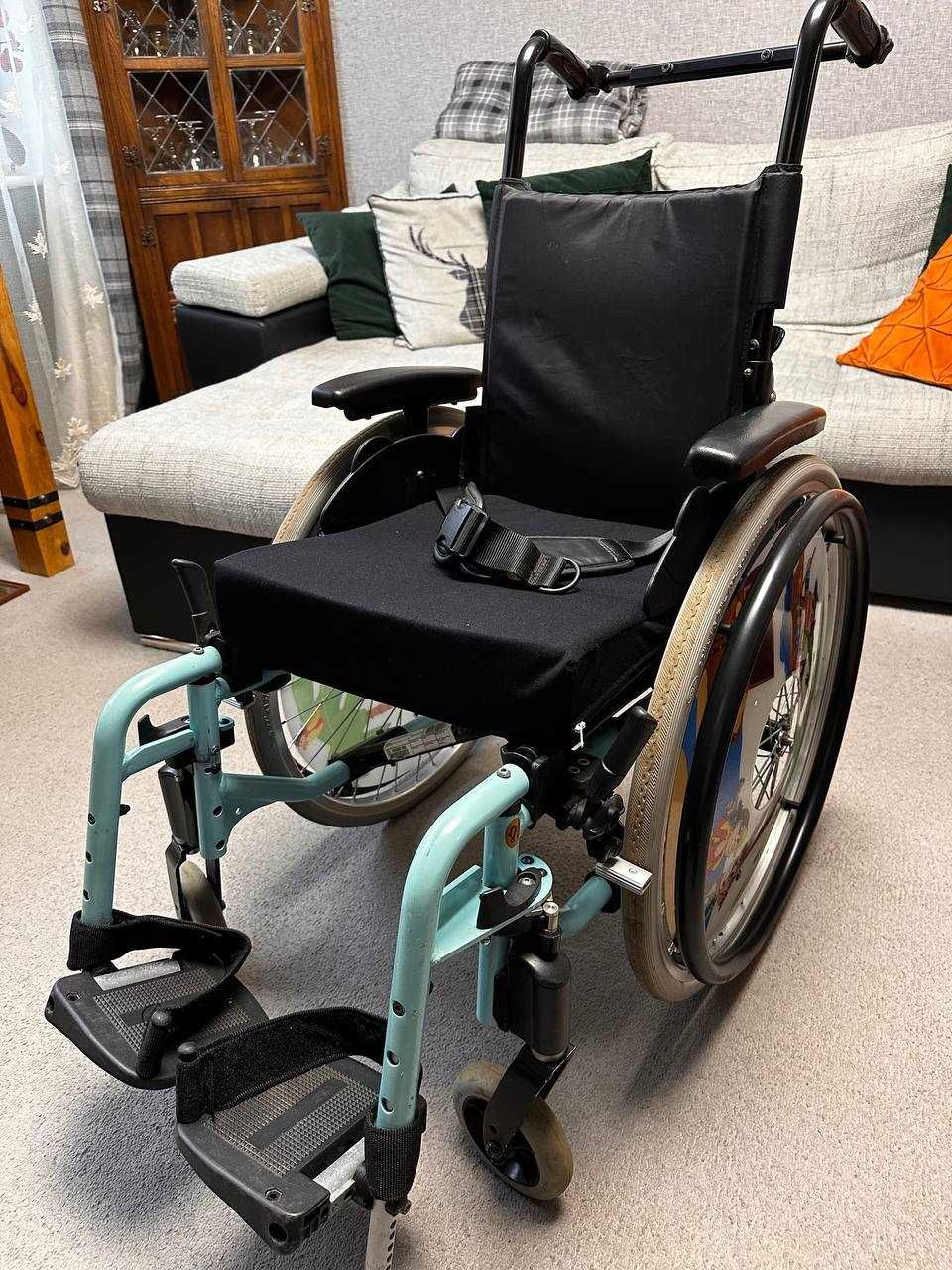 Wózek inwalidzki dziecięcy Invacare Action 3 Junior