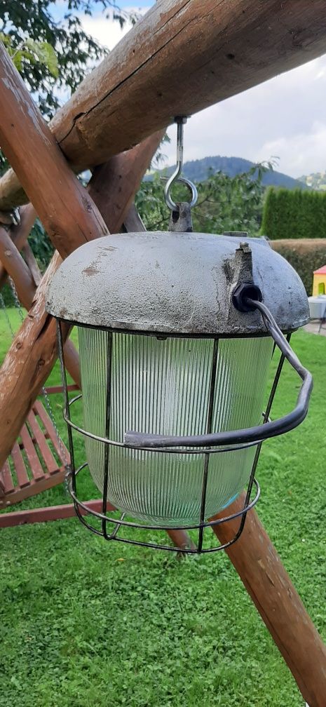 Lampa przemysłowa ciężka 14kg
