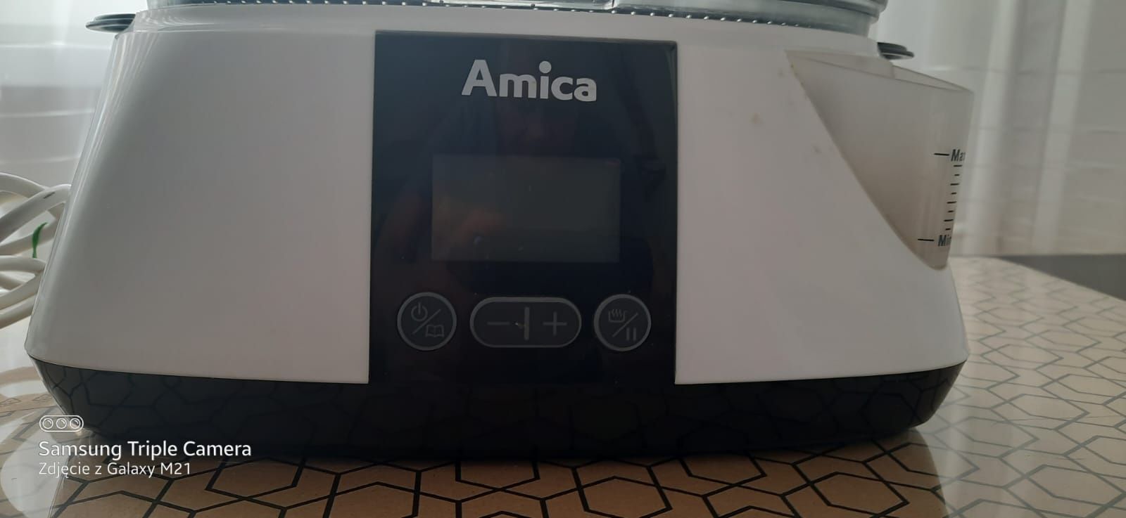 Parowar Amica elektryczny