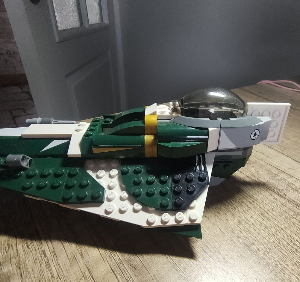 LEGO star wars saesee tiin's Jedi starfighter  9498