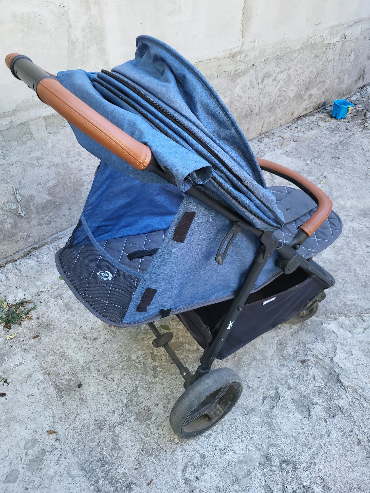 Продам коляску El Camino x4