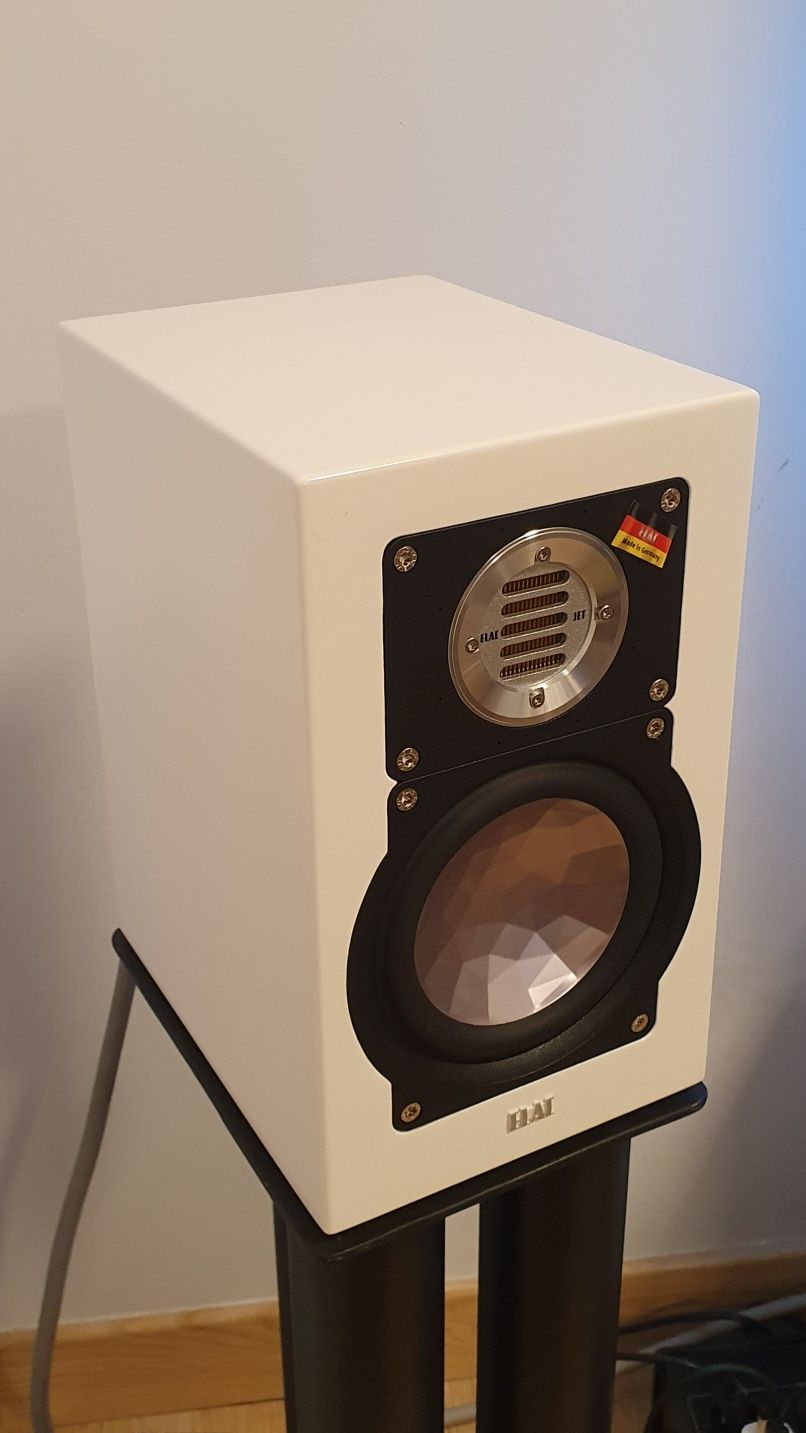 Monitory Elac BS 243 + dispersion control