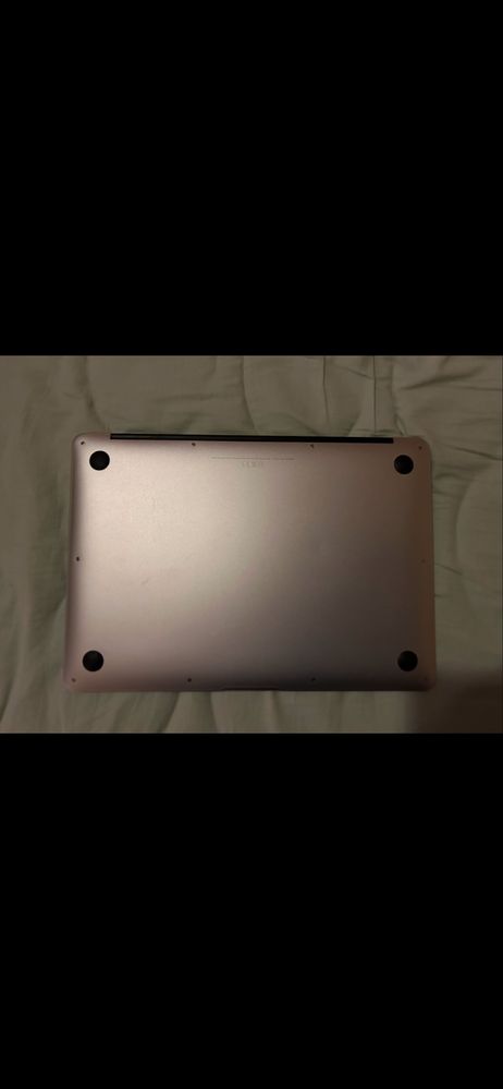 Mac book air 13 - model A1466