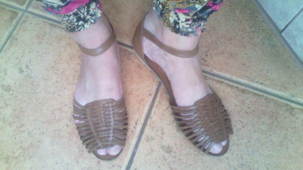 skórzane sandały damskie rozmiar 42,5