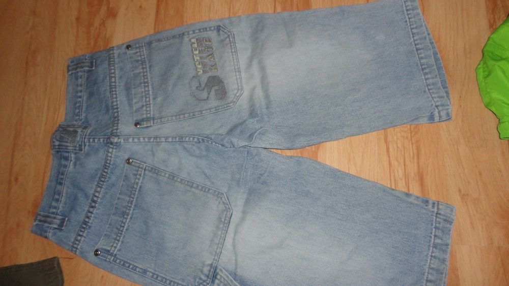 Krótkie spodenki dla chłopca roz. 146-152 cm zestaw