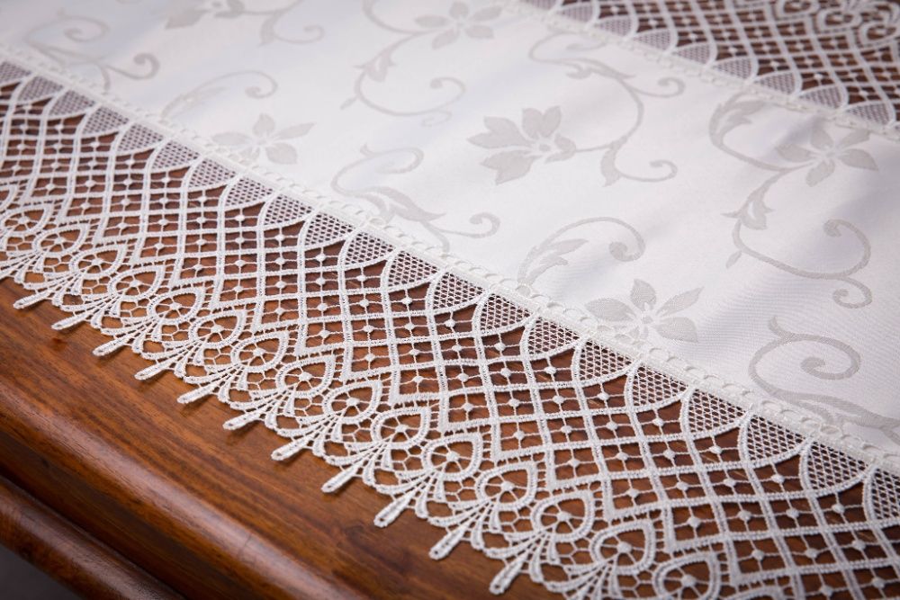 OBRUSY , BIEŻNIKI z długą gipiurą 90x150 dostępne różne rozmiary