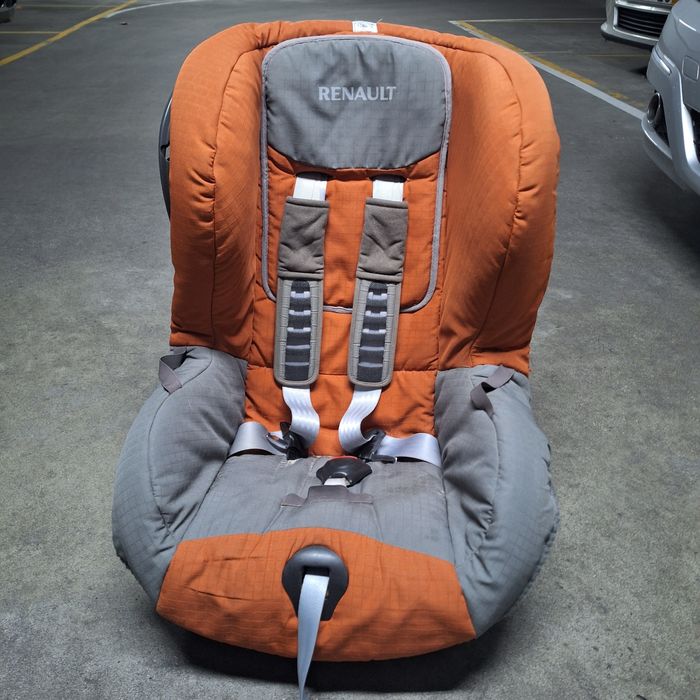 Cadeira Bebé original Renault para auto