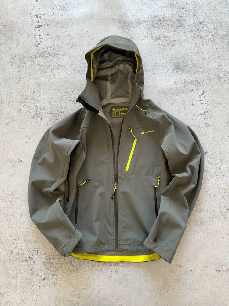 Куртка Quechua gore tex оригинал Размер S