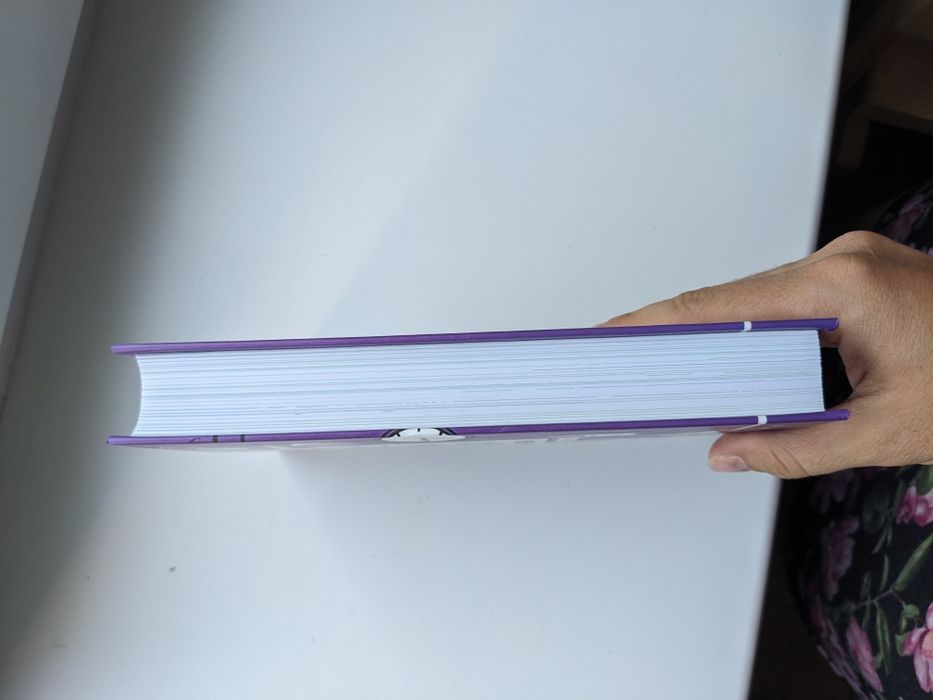 Книга "як не збожеволіти від батьківства"