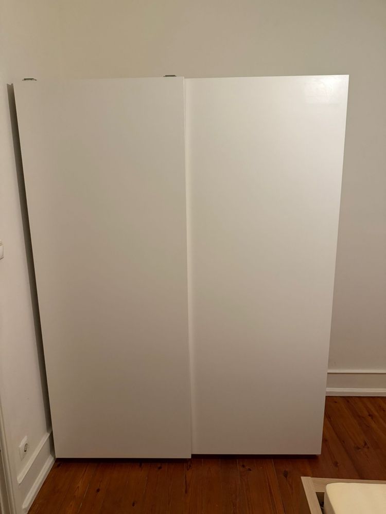 Roupeiro Pax IKEA com pouco uso