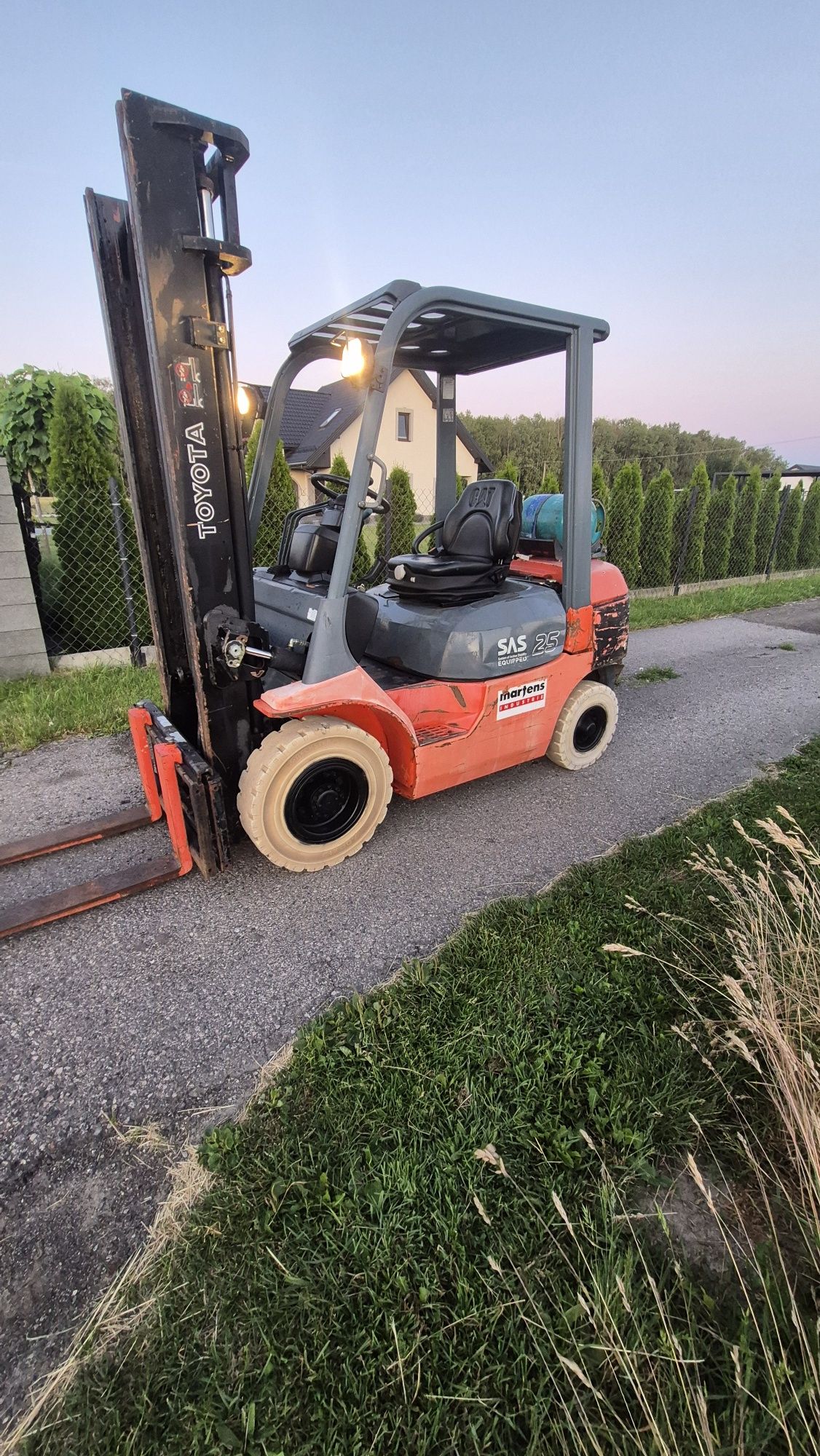 Wózek widłowy TOYOTA 7fgf25, 2500kg