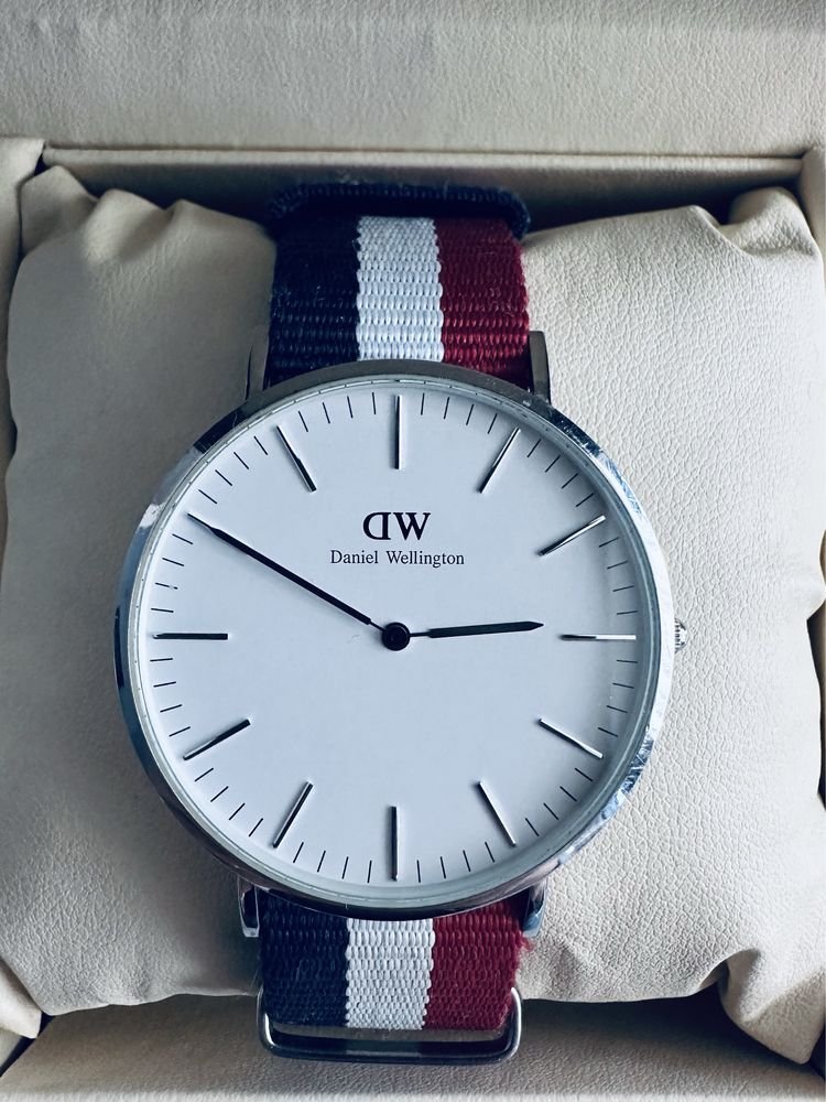 Zegarek Daniel Wellington Classic Cambridge + dodatkowa opaska