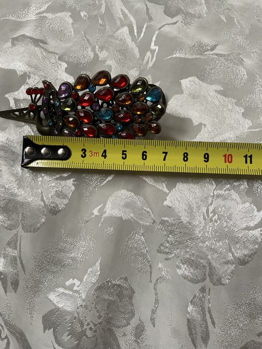 Заколка для волос, одежды