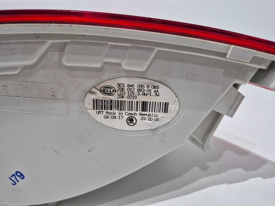 Skoda Octavia III (5E5) 16-20 Lift Sedan Lampa LED lewa EU oryginalna