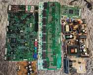 Нутро телевізора Saturn 322