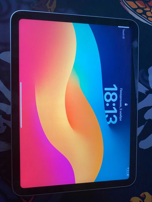 Планшет Apple iPad 10.9 64GB, Wi-Fi (Silver) 2022