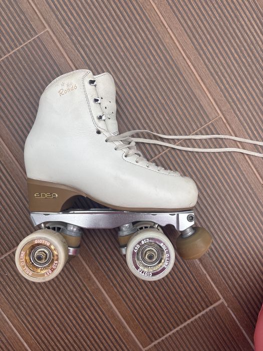 Patins de quatro rodas edea