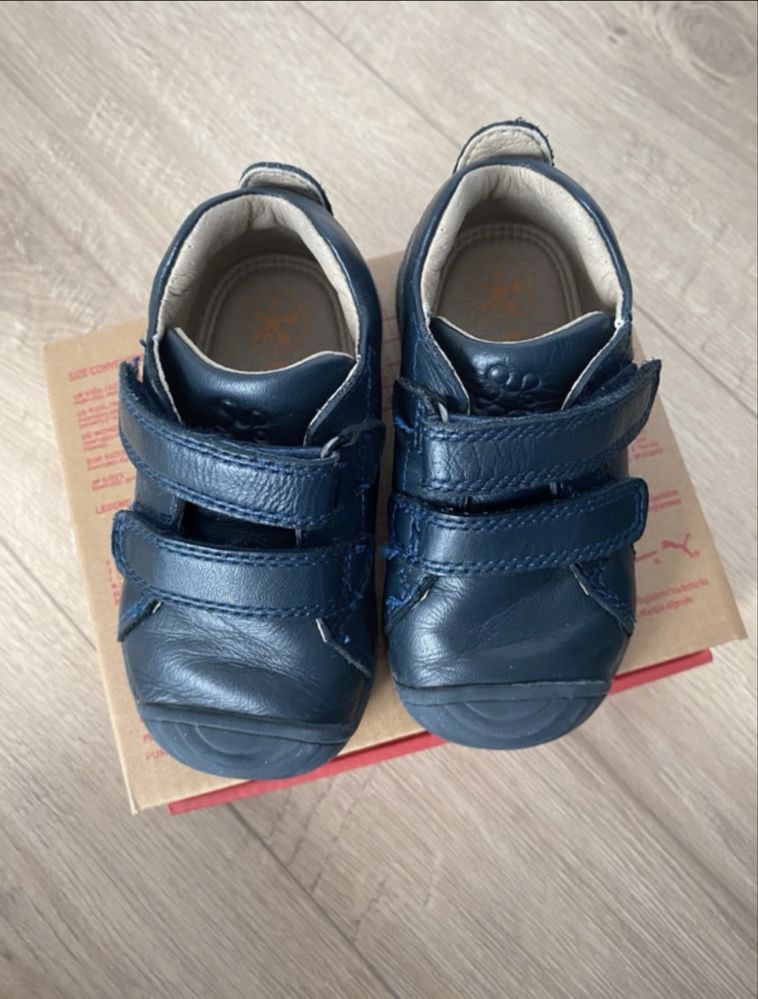 Buty dla niemowlaka