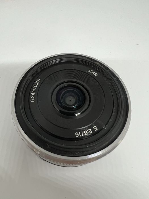 Об'єктив Sony E 16 mm 2.8 sel16f28