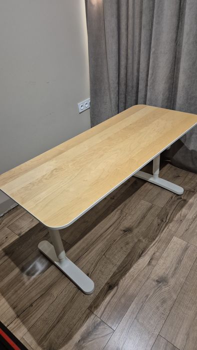 Sprzedam biurko ikea, regulacja wysokości 65-85