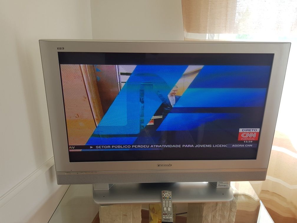 Panasonic plasma 42 polgadas com movel