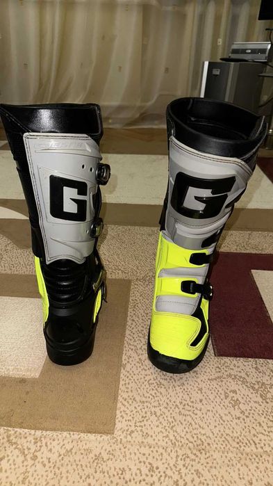 alpinestars sm5  Gaerne GX1  Raven Champion LEATT 3.5 Acerbis  KTM