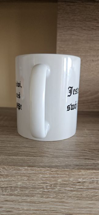 Kubek ceramiczny z motywem z serialu 1670 jesteś swój chłop nowy 330ml