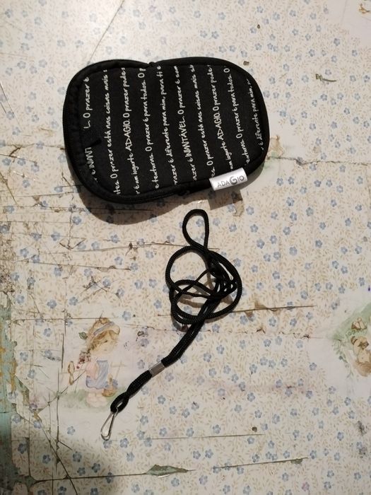 Vendo bolsa porpa chave para homem bom estado