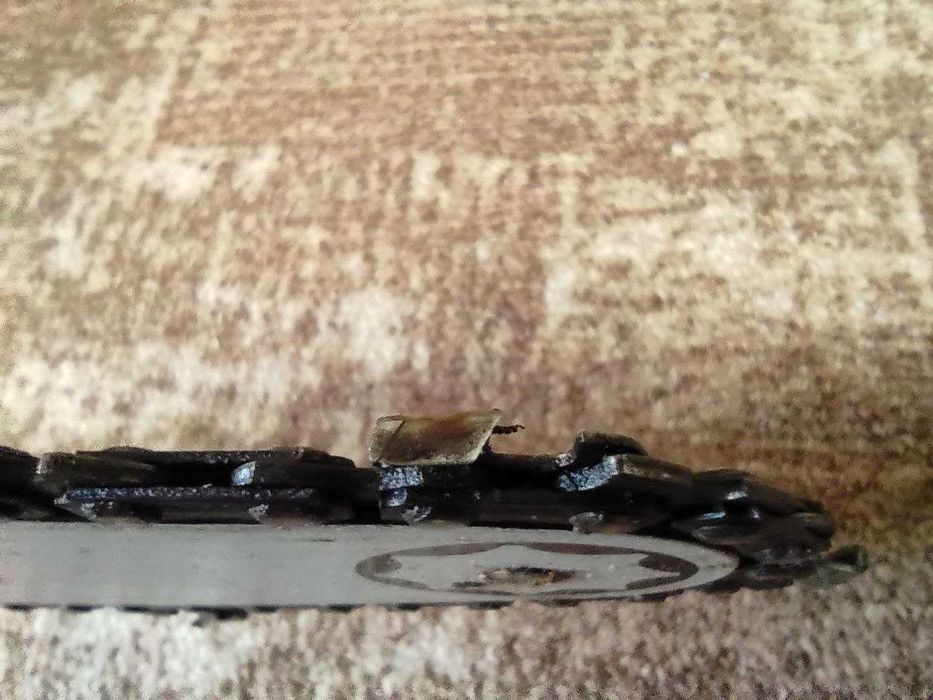 Електропила Makita UC4041A