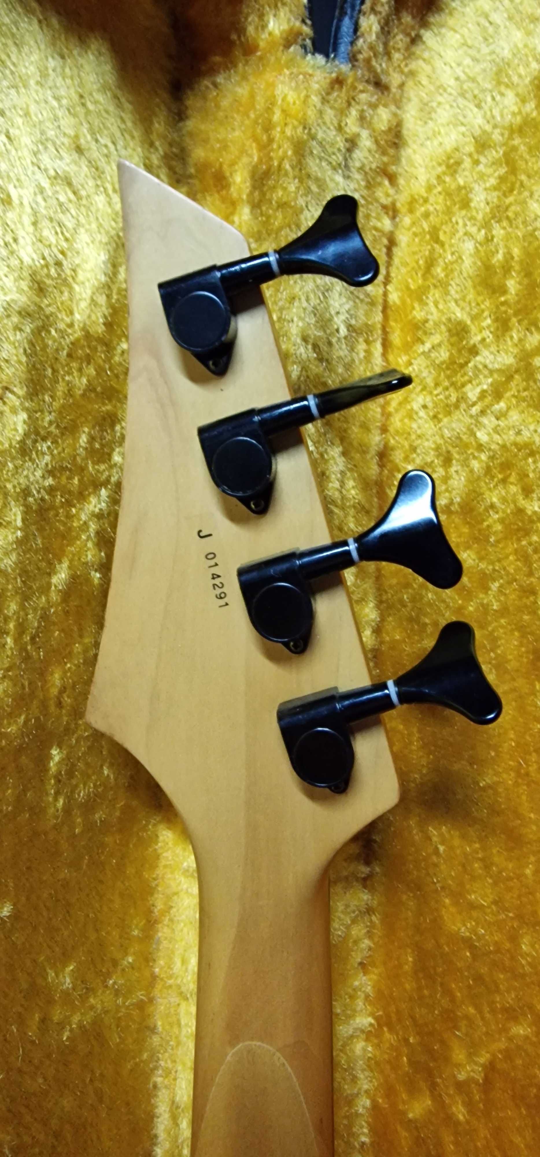 Gitara Basowa Grover Jackson