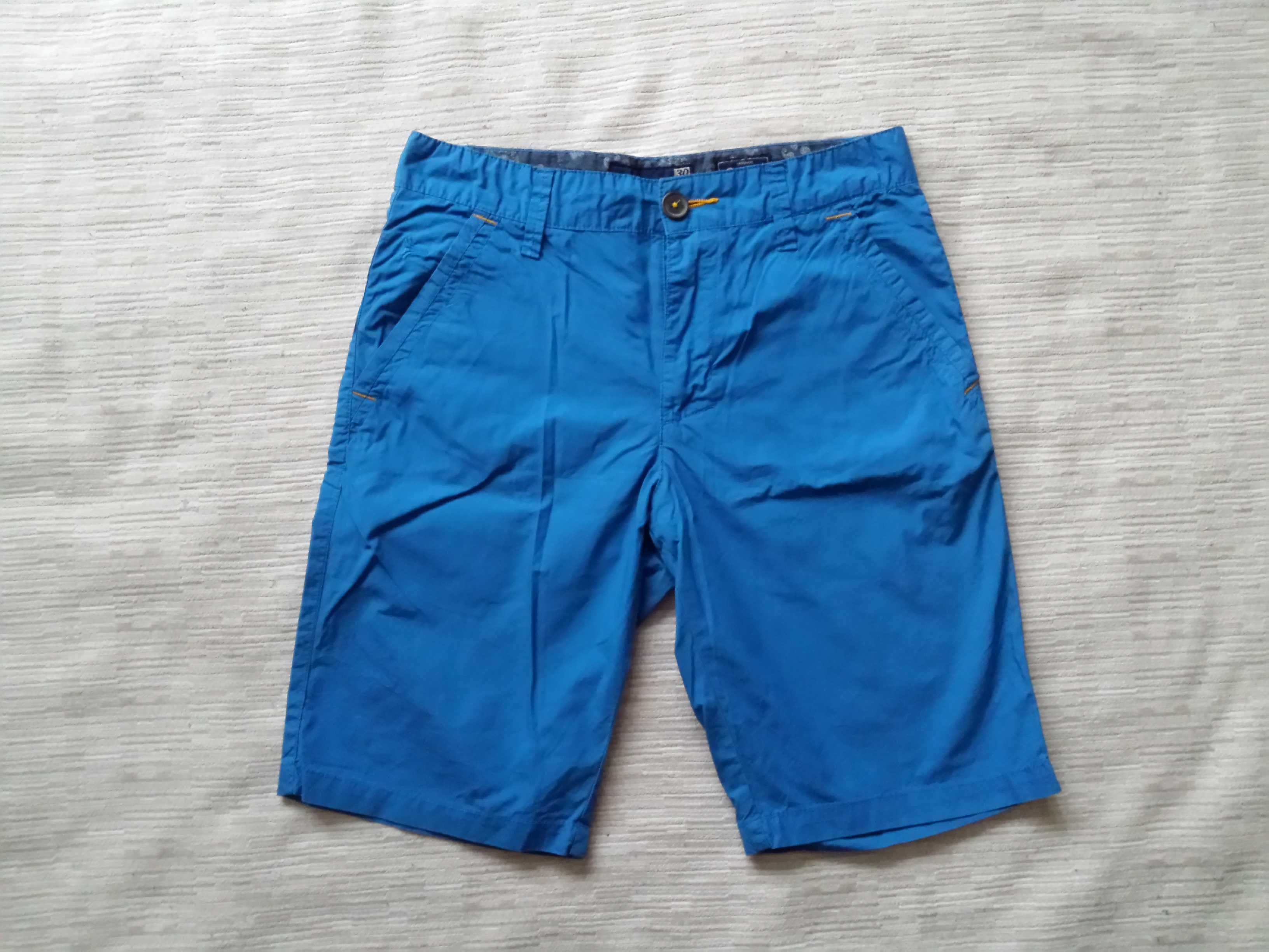 DIVERSE, roz. 158-164 (z metki size: 30), spodnie, krótkie spodenki