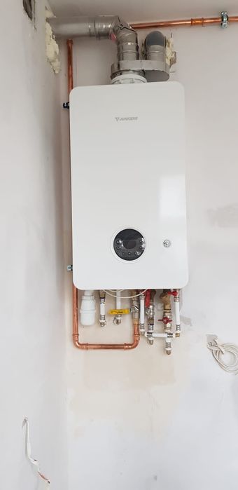 Hydraulik, Instalację sanitarne wewnętrzne oraz zewnętrzne