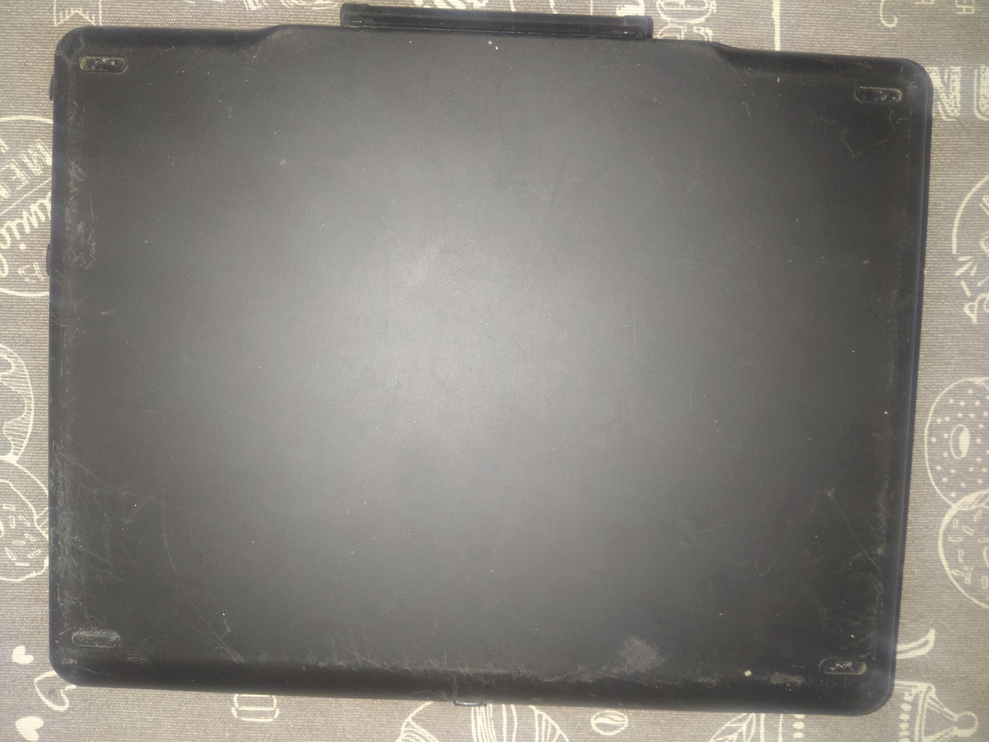 Чехол клавиатура для iPad 2