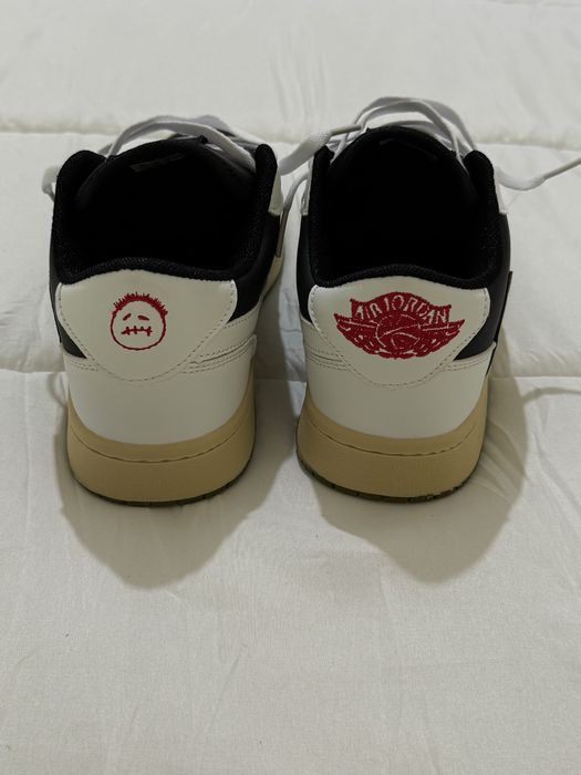 Air Jordan 1 low travis scott