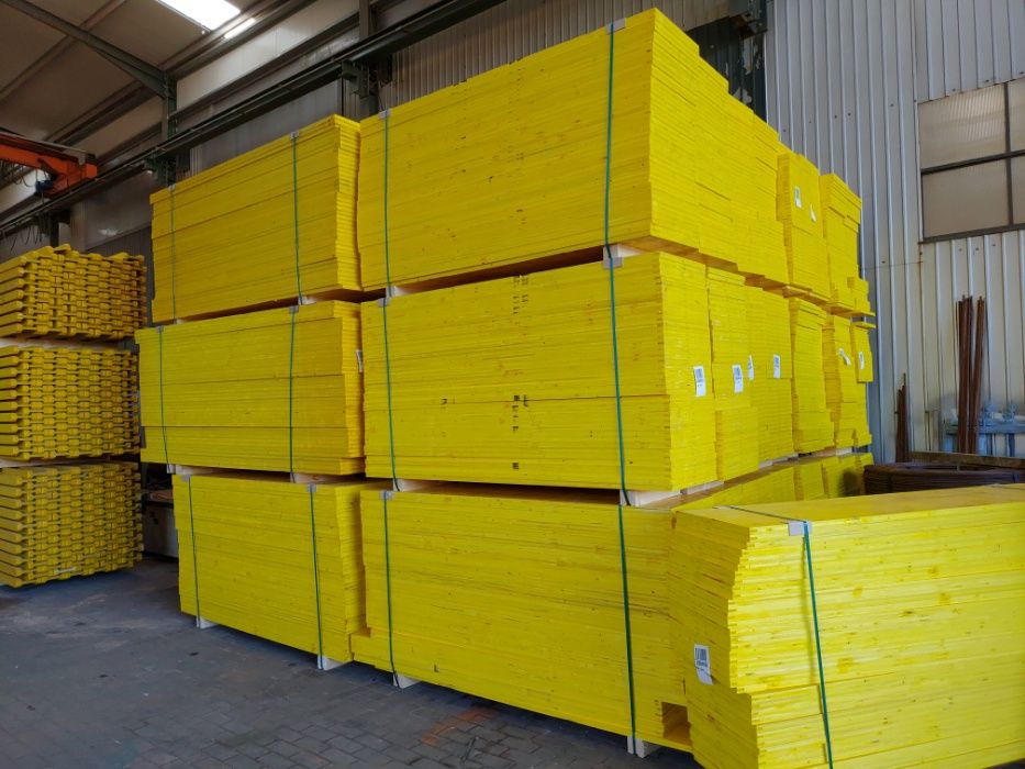 VIGAS H20/tricapa/prumos metalicos/guarda corpos cofragem