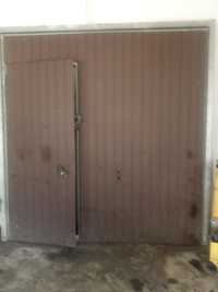 Sprzedam brama garażowa uchylna i drzwi
