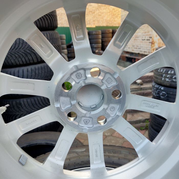 Диски r15 5х114.3 toyota