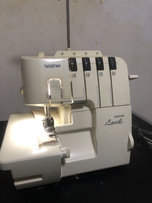 Поодам оверлок 4х // 3х ниточный