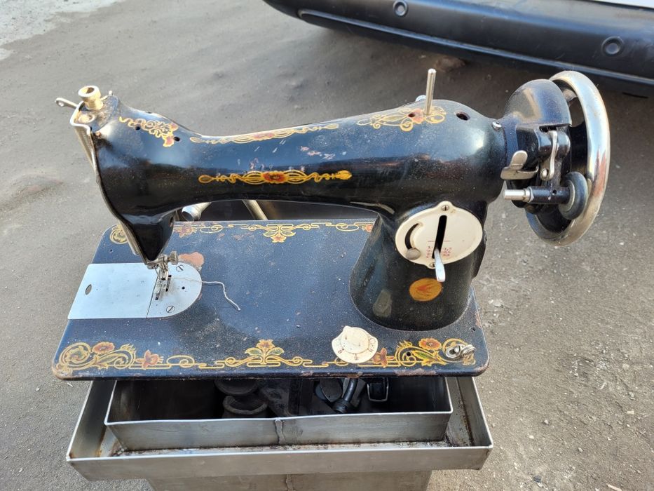 Придам швейную машинку