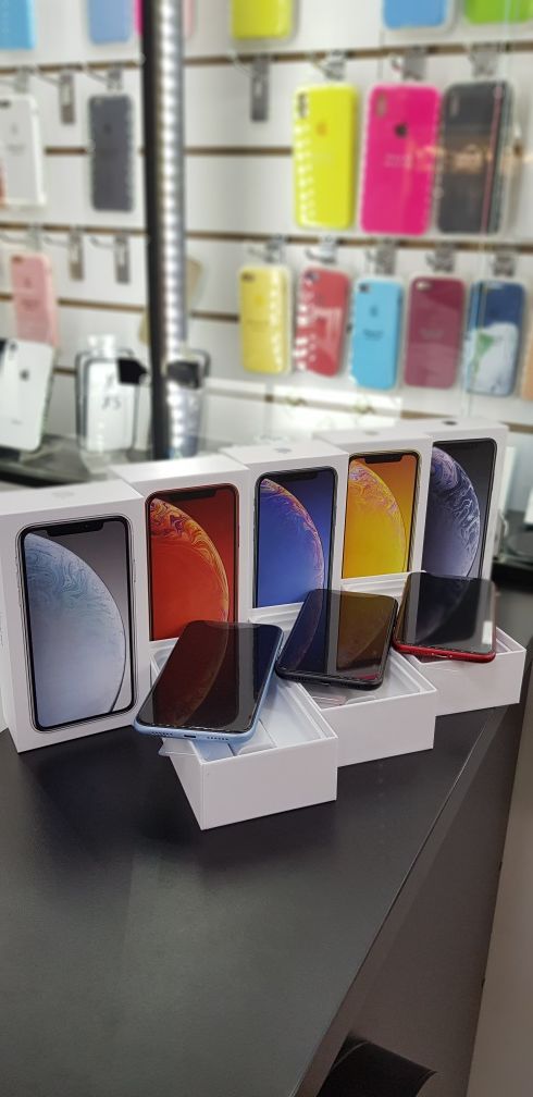 iPhone XR 64Gb Гарантия 12мес