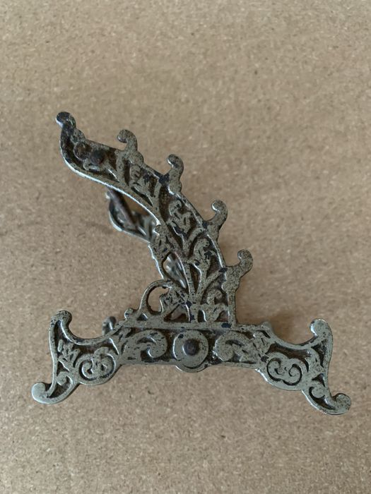 Antigo suporte para pincéis / canetas