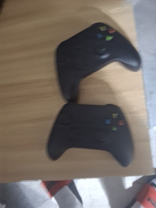 Dwa pady do xboxa one