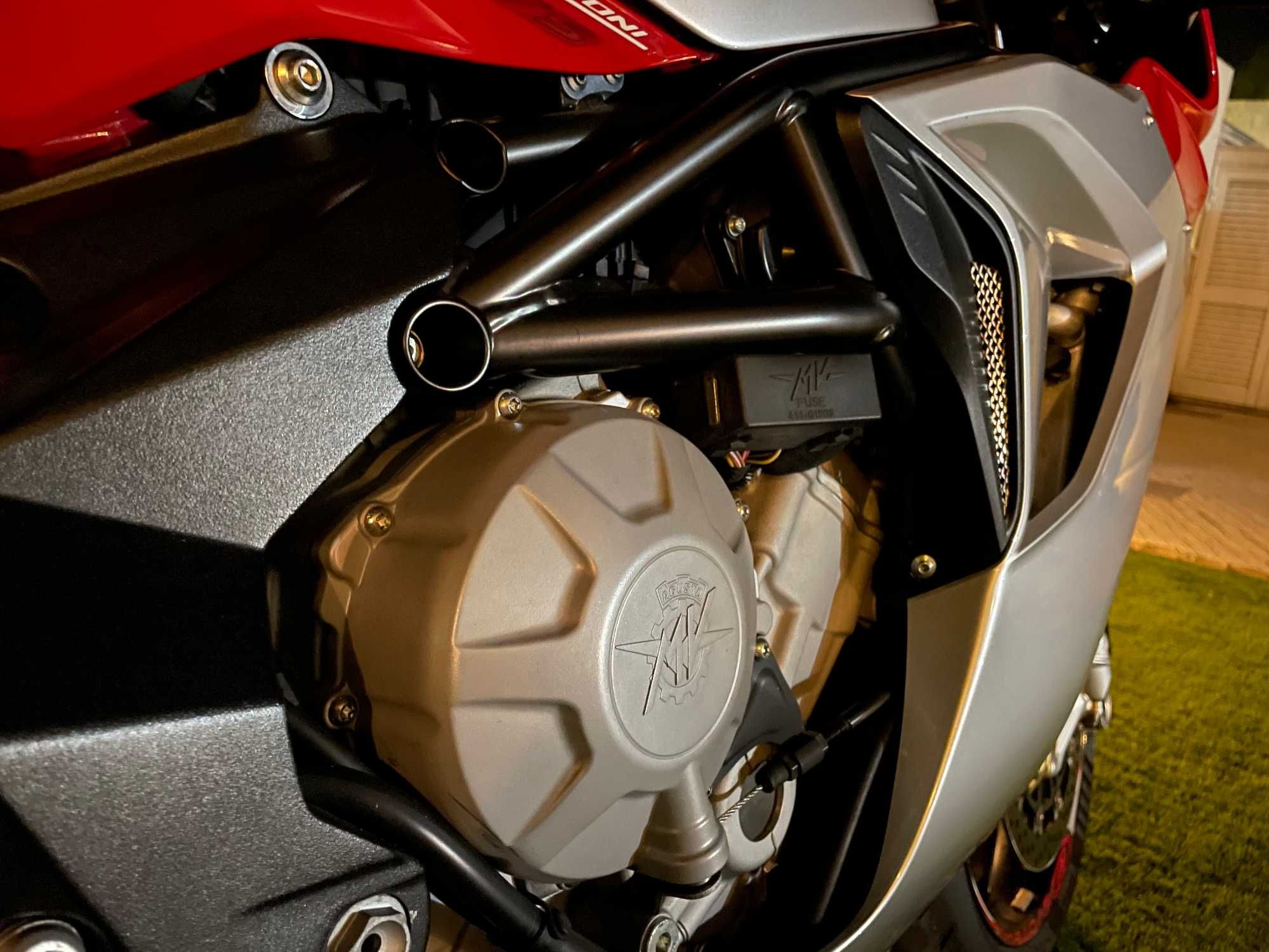 MV Agusta F3 675