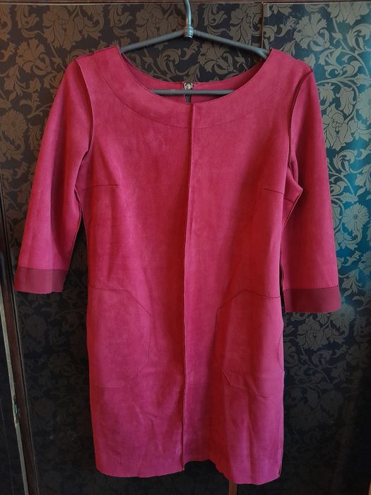 Жіноча замшева сукня. Розмір S