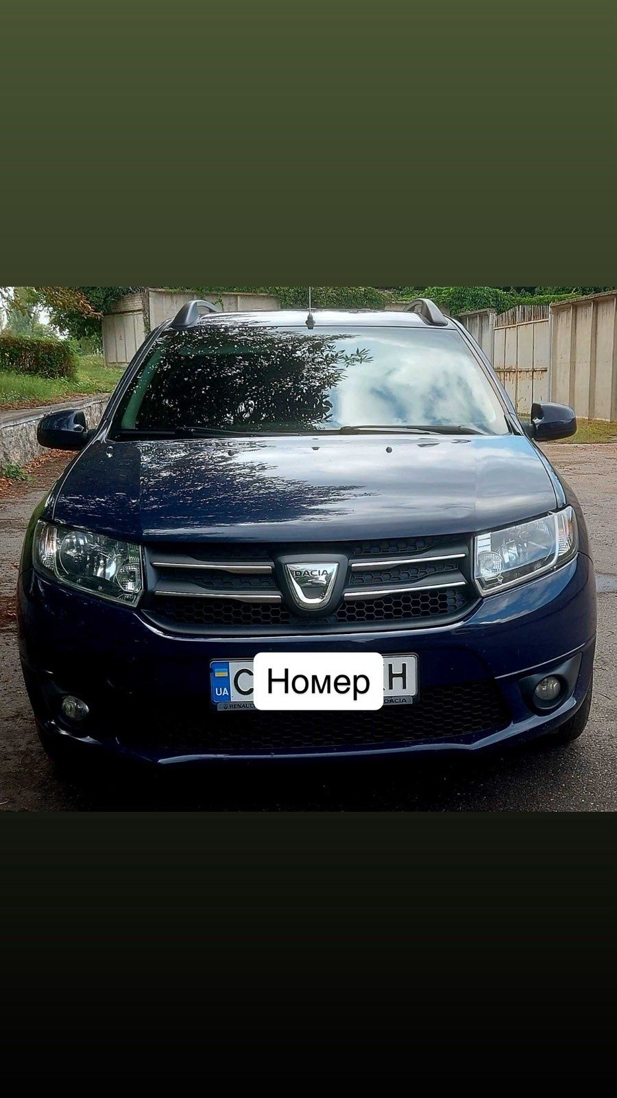 Автомобіль дачія логан