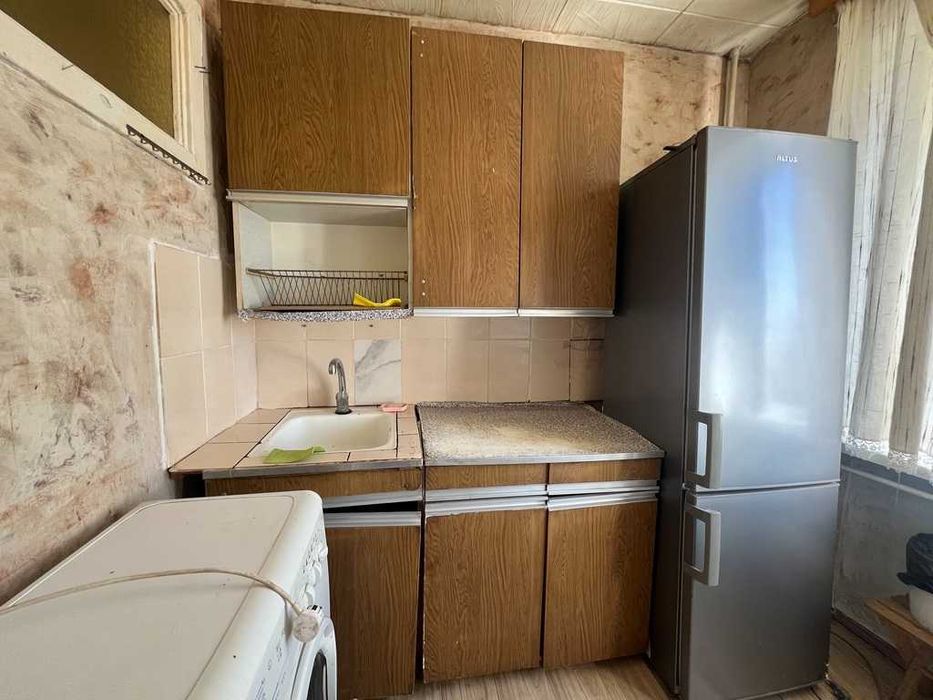 Сдам 2 кімнатну Печерськ р-н. Зверинецкая 63А. 7/9пов будинок