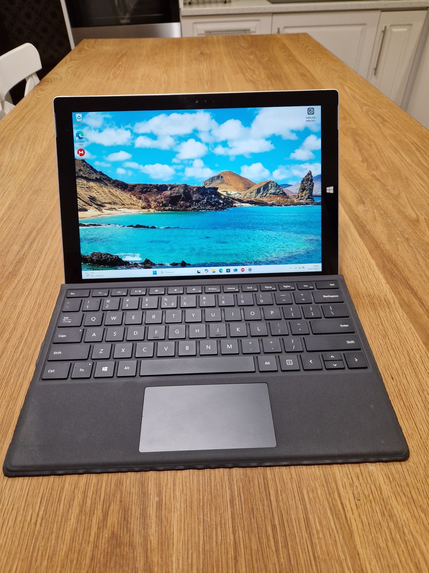 Microsoft Surface Pro 8 Intel Core I5 4300U 8Gb 256Gb SSD 13P Touch