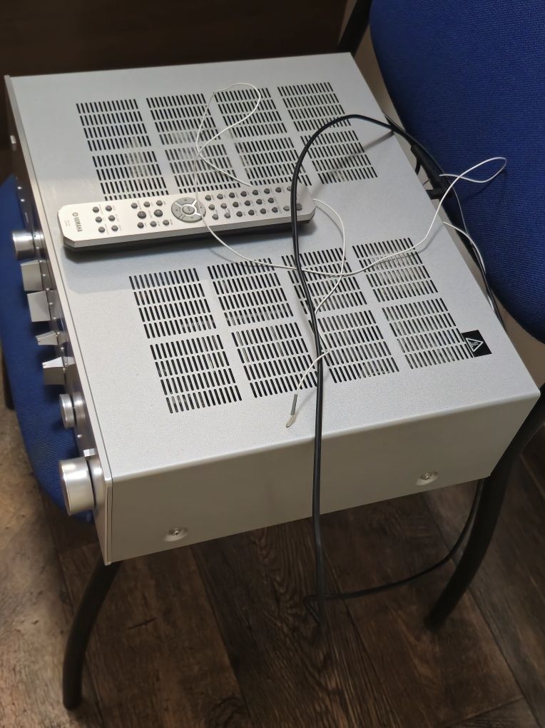 Amplituner Stereo Yamaha R-N602 Igiełka